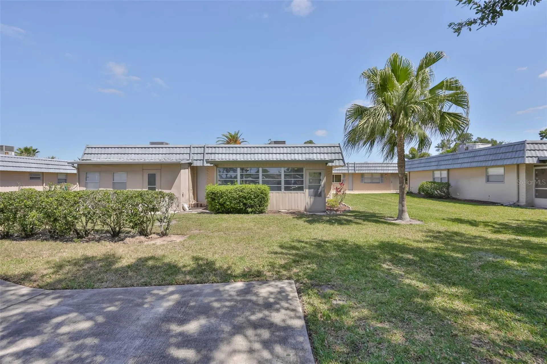 1802 Bedford Terrace Sun City Center FL 33573