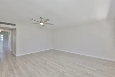 1802 Bedford Terrace Sun City Center FL 33573