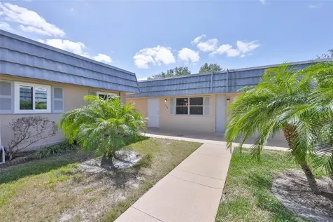 1802 Bedford Terrace Sun City Center FL 33573
