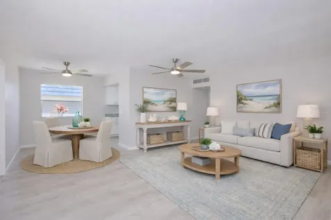 1802 Bedford Terrace Sun City Center FL 33573