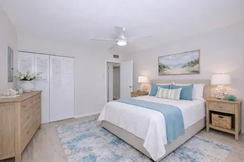 1802 Bedford Terrace Sun City Center FL 33573
