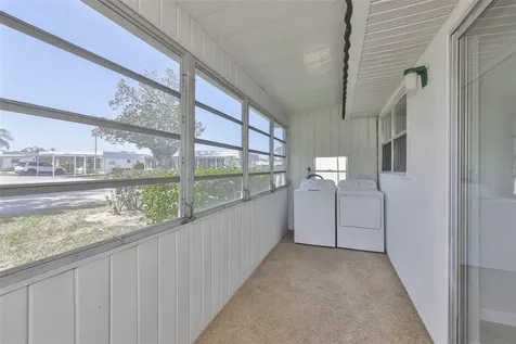 1802 Bedford Terrace Sun City Center FL 33573