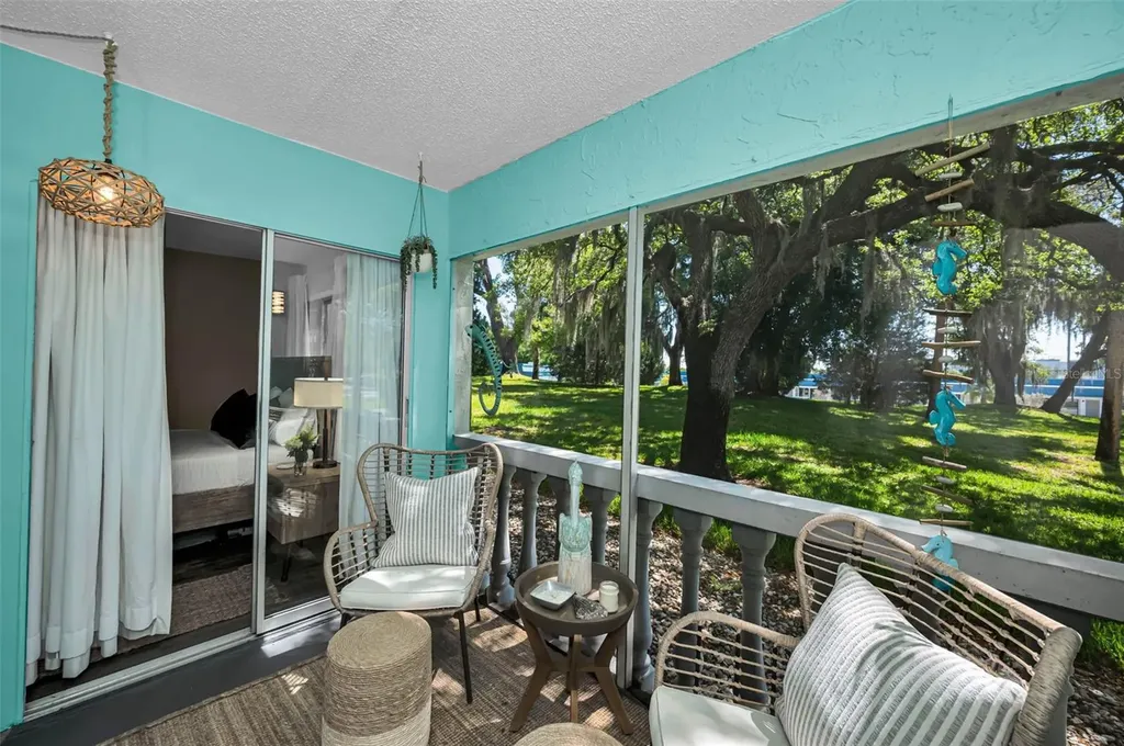1250 S Pinellas Avenue Tarpon Springs FL 34689