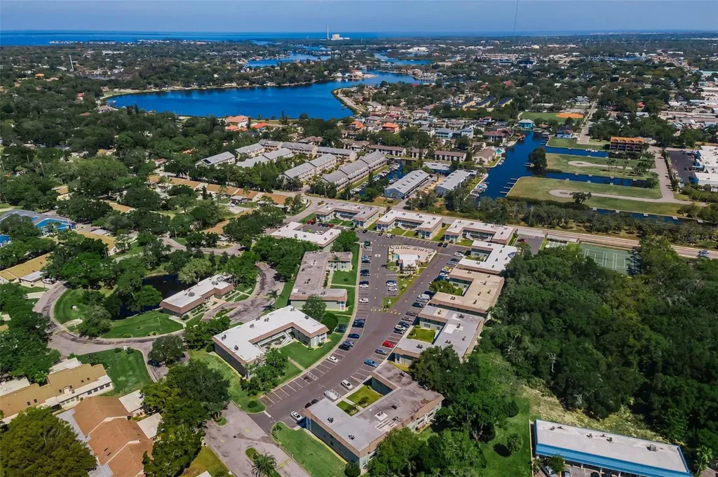 1250 S Pinellas Avenue Tarpon Springs FL 34689