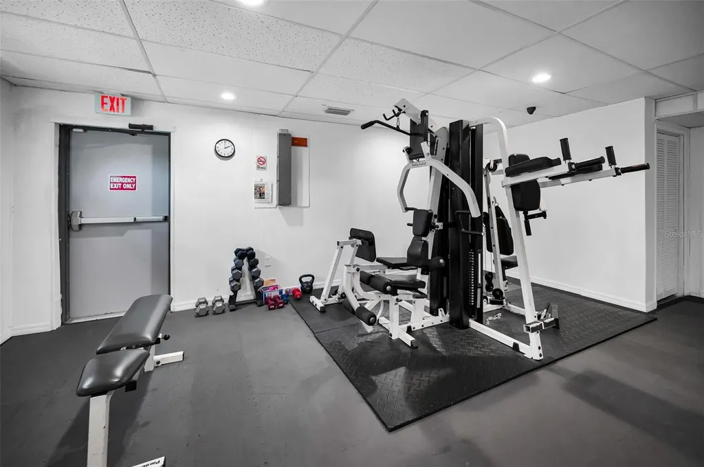 1250 S Pinellas Avenue Tarpon Springs FL 34689