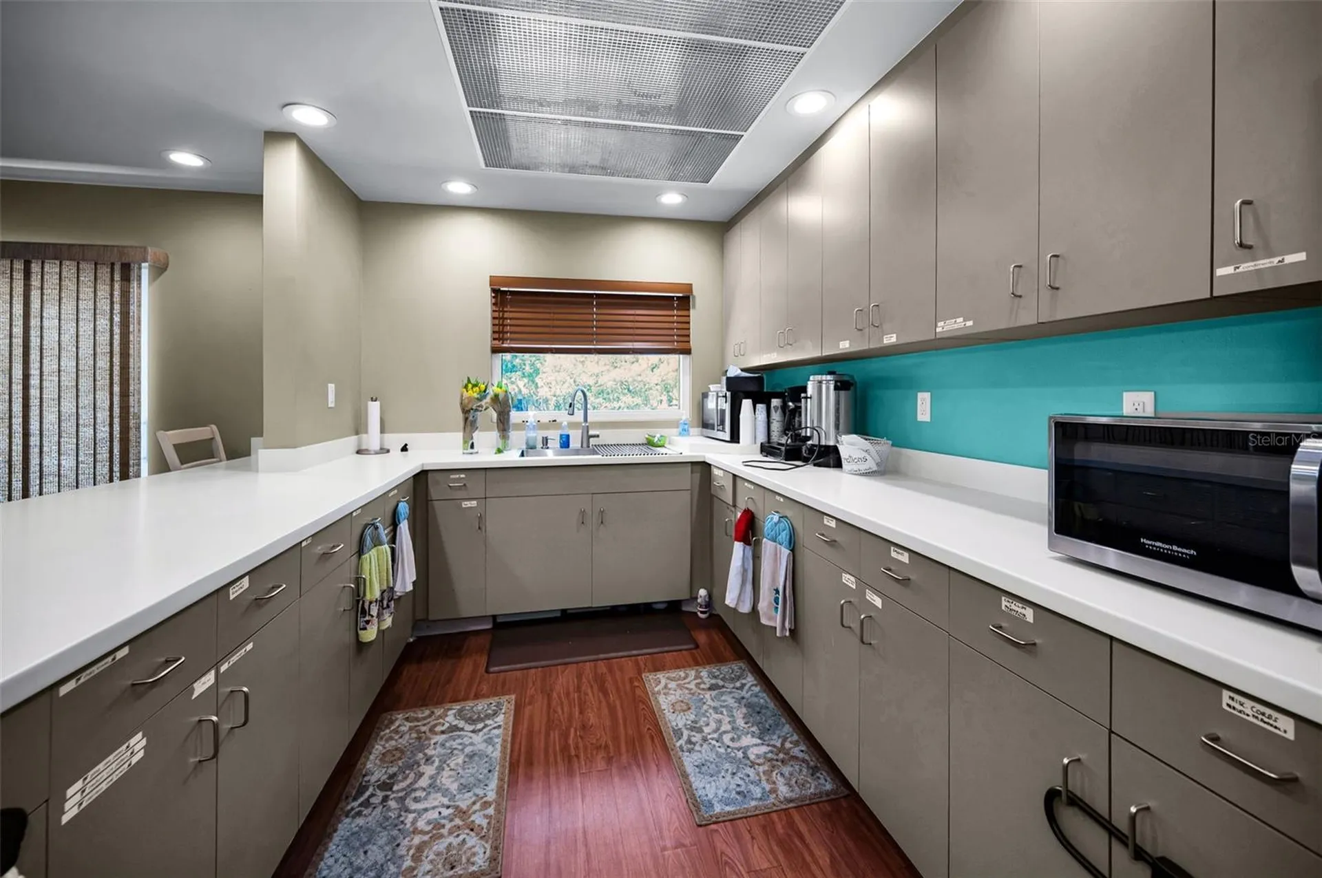 1250 S Pinellas Avenue Tarpon Springs FL 34689