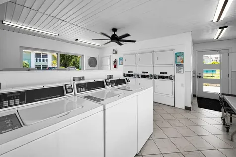 1250 S Pinellas Avenue Tarpon Springs FL 34689