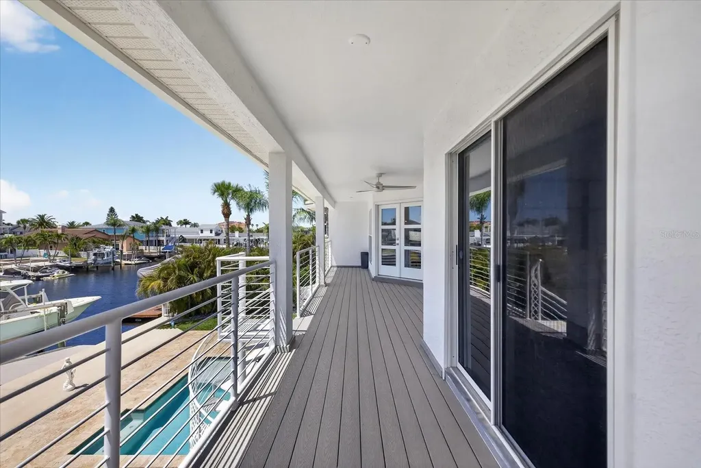 5101 Southshore Drive New Port Richey FL 34652