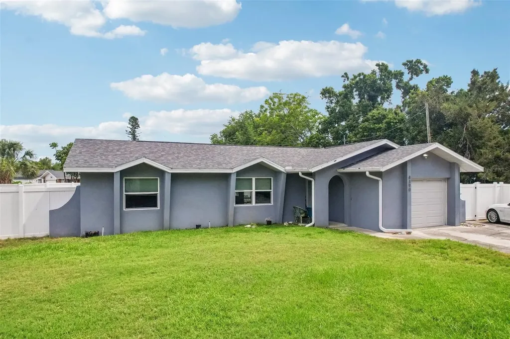 4390 Trout Drive SE St Petersburg FL 33705