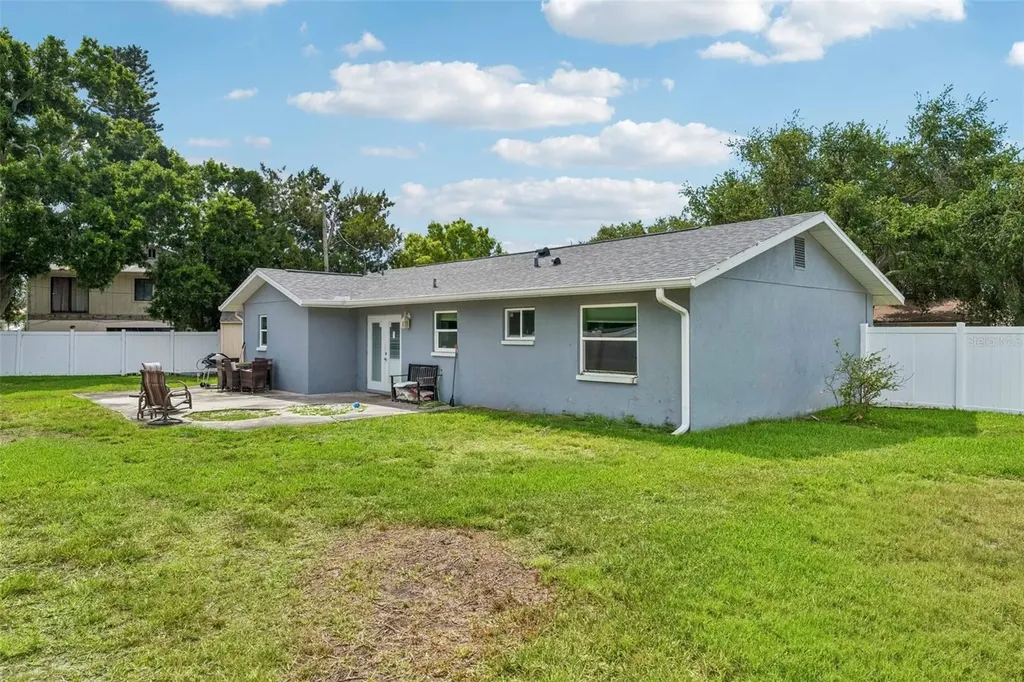 4390 Trout Drive SE St Petersburg FL 33705