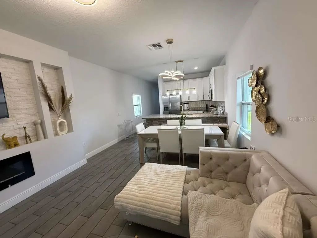 408 Finley Avenue Kissimmee FL 34741