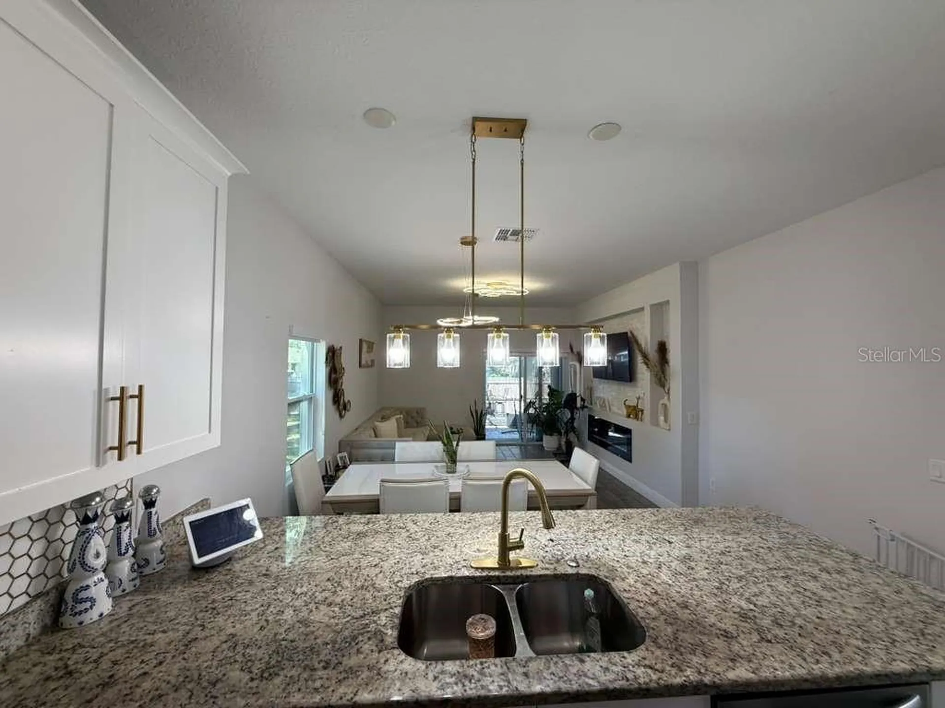 408 Finley Avenue Kissimmee FL 34741