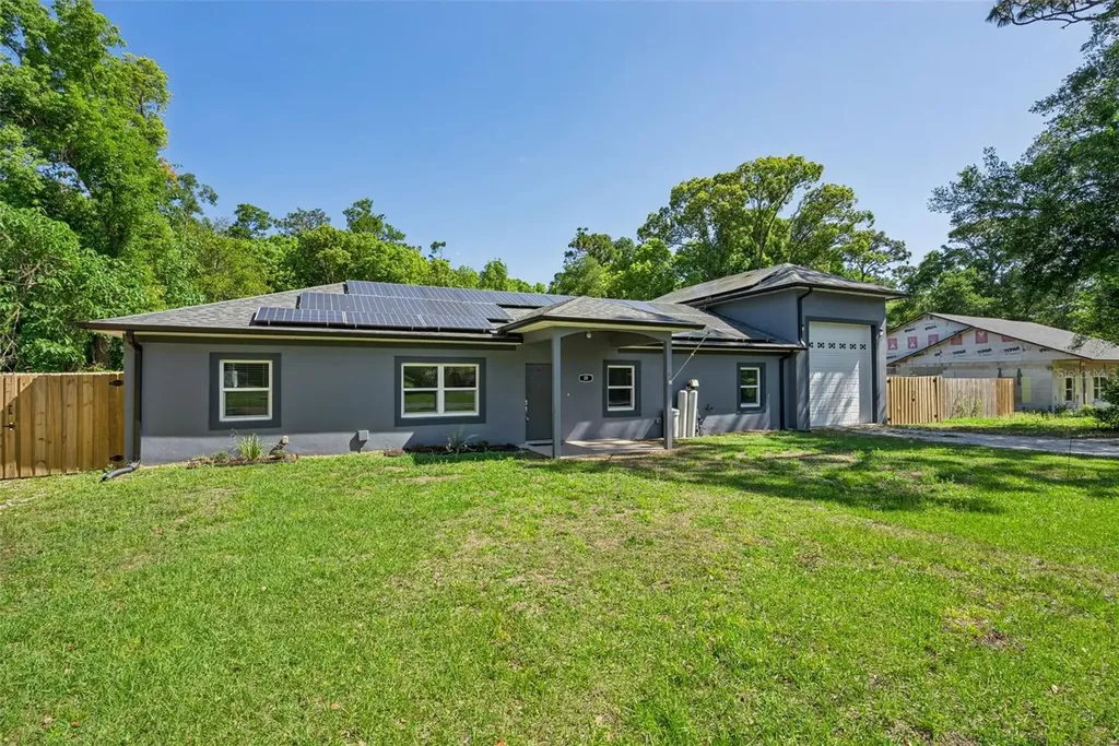 311 W Lewis Avenue Apopka FL 32712