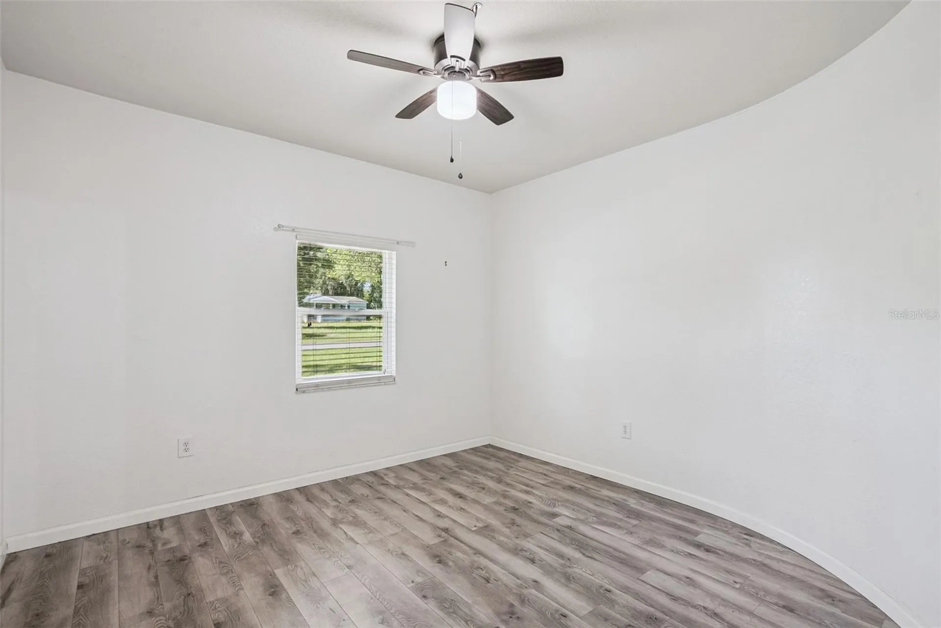 311 W Lewis Avenue Apopka FL 32712