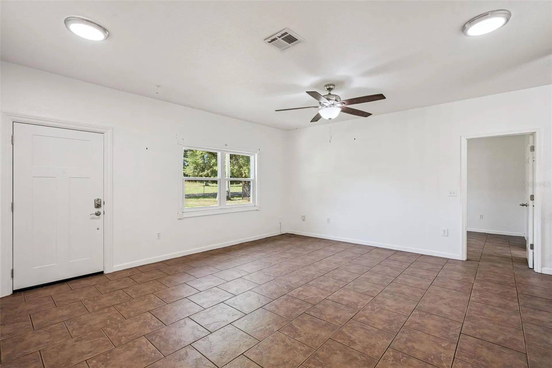 311 W Lewis Avenue Apopka FL 32712