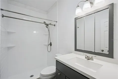 311 W Lewis Avenue Apopka FL 32712