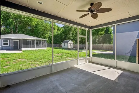 311 W Lewis Avenue Apopka FL 32712