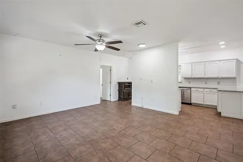 311 W Lewis Avenue Apopka FL 32712