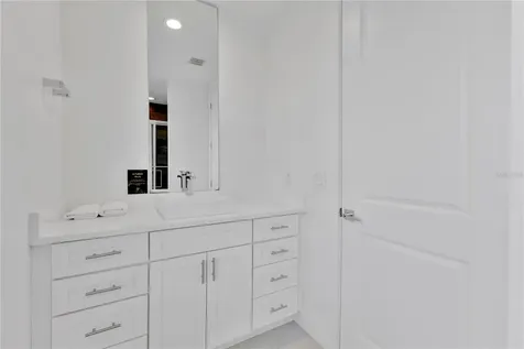 2632 Sunrise Shores Drive Kissimmee FL 34747