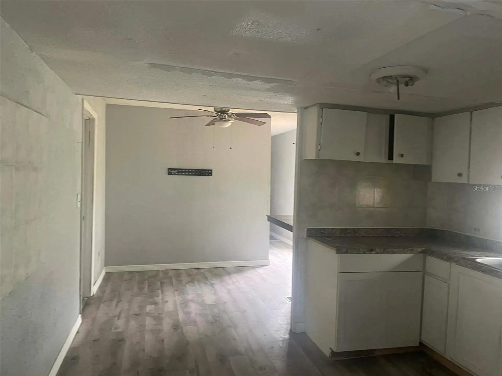 8716 N Tangerine Place Tampa FL 33617
