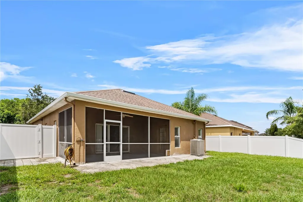 12631 Chenwood Avenue Hudson FL 34669