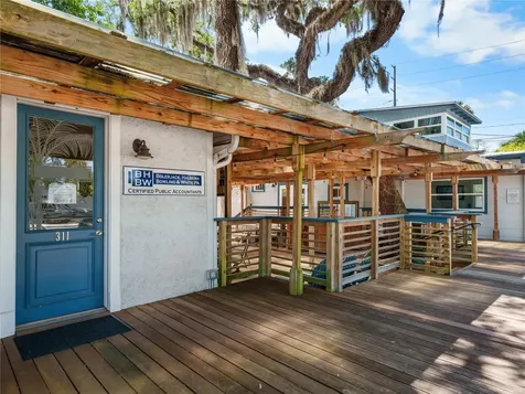 311 And 315 Live Oak Street New Smyrna Beach FL 32168