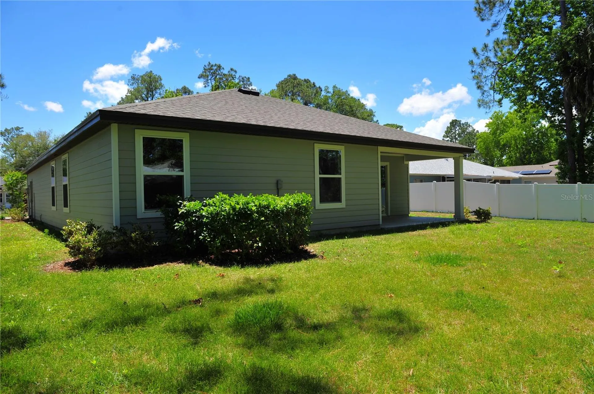33 Pineapple Drive Palm Coast FL 32164