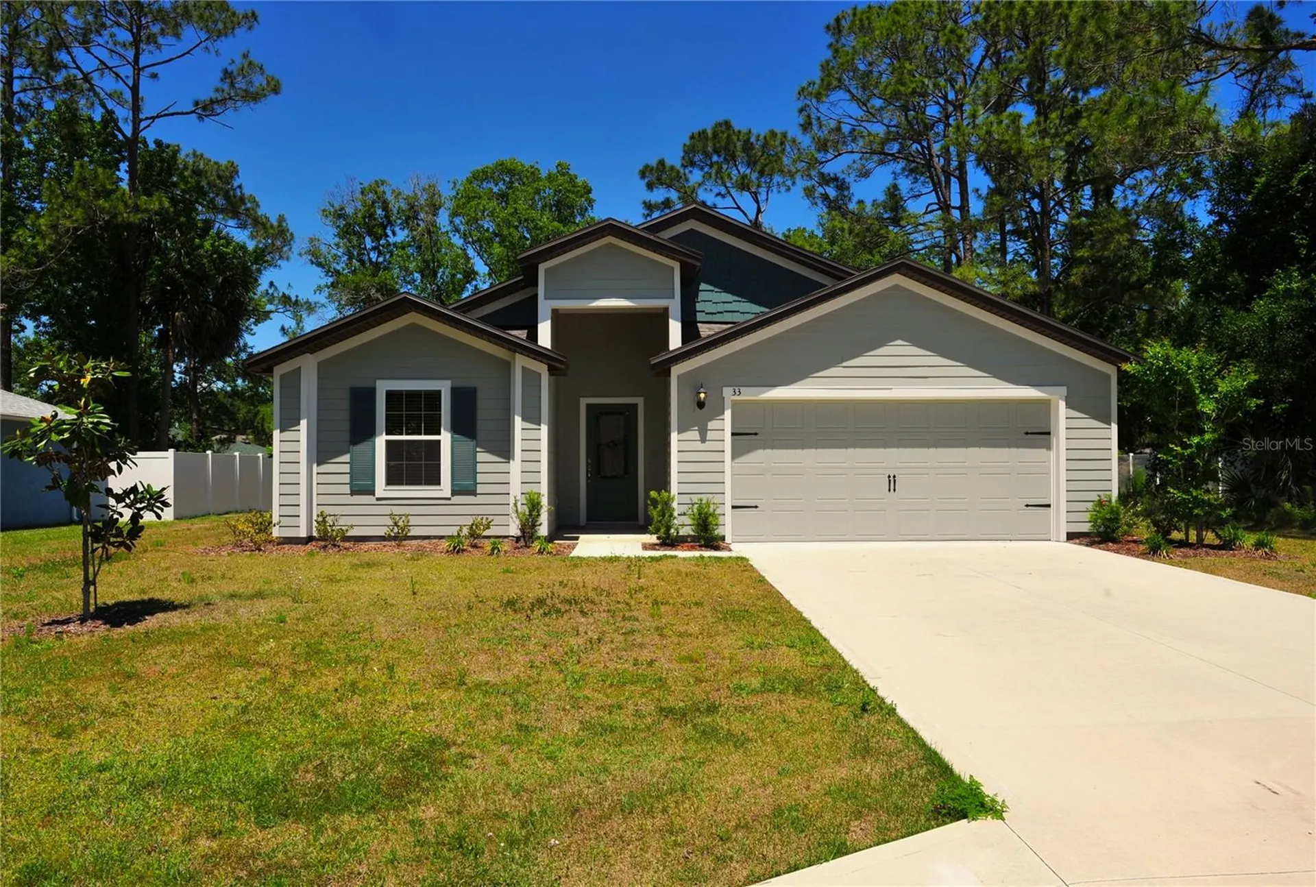 33 Pineapple Drive Palm Coast FL 32164