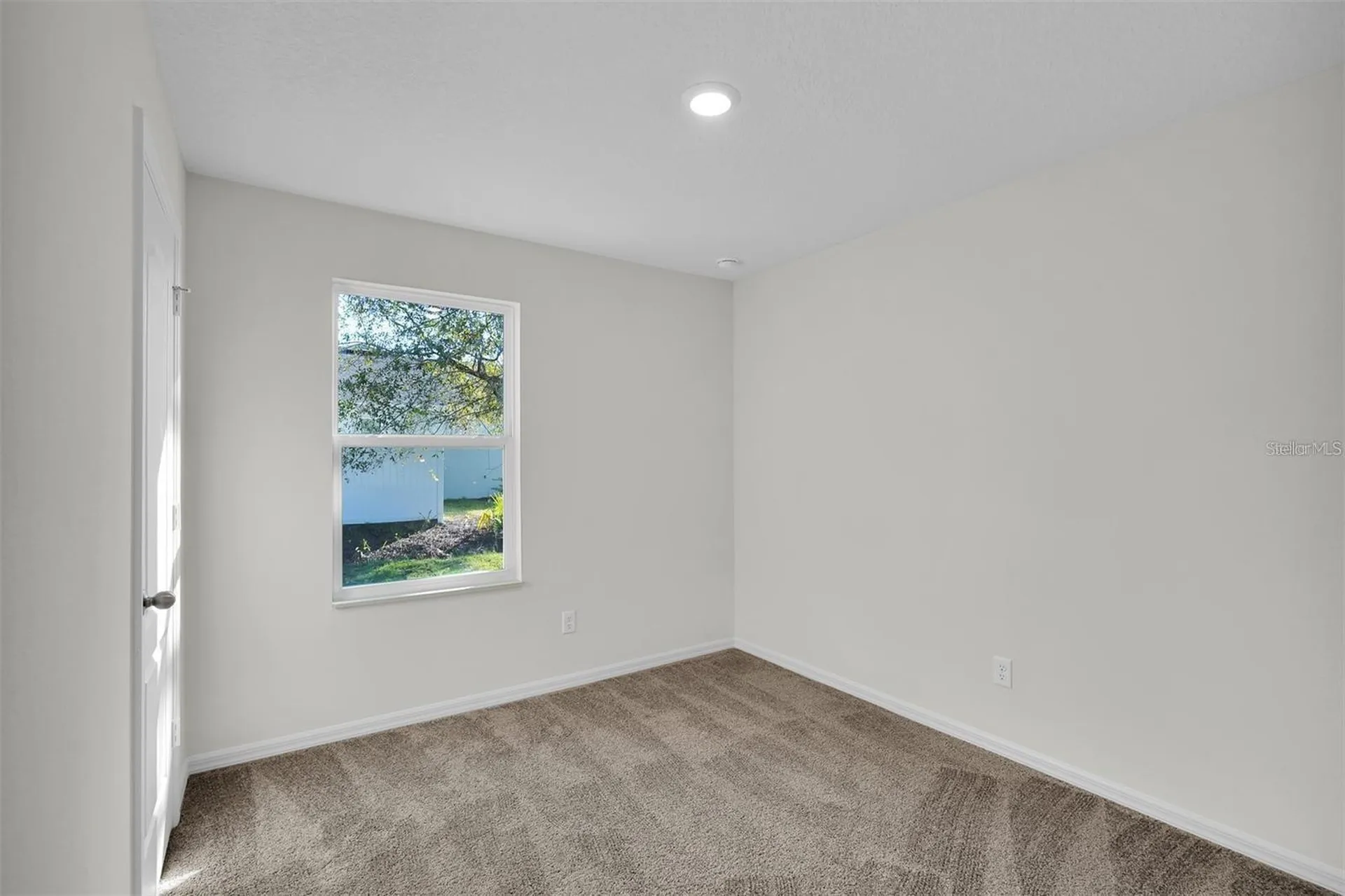 33 Pineapple Drive Palm Coast FL 32164
