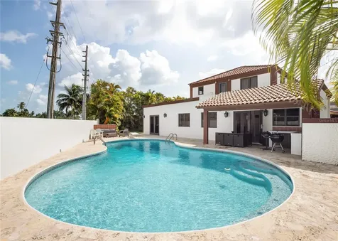 JJ-47 Boulevard Dorado PR 00646