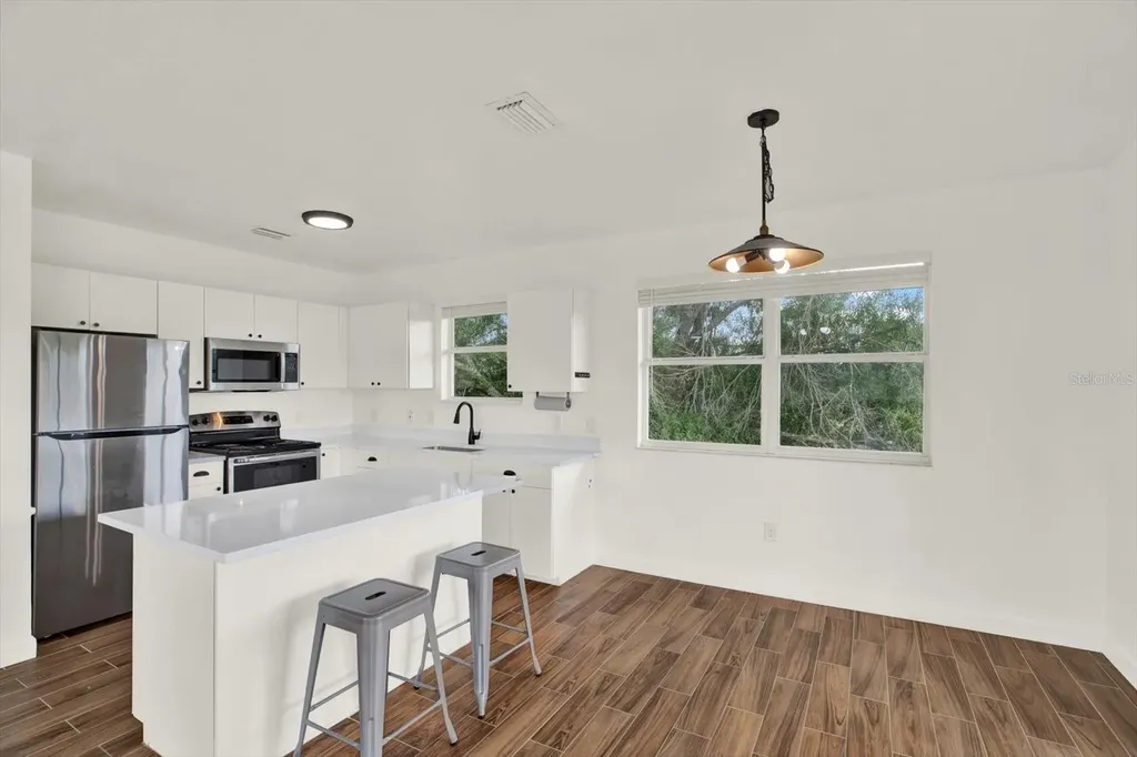 464 Logue Road Myakka City FL 34251