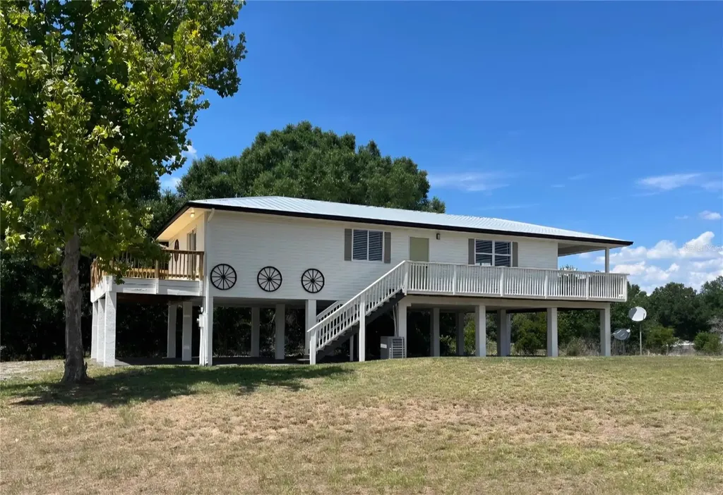 464 Logue Road Myakka City FL 34251