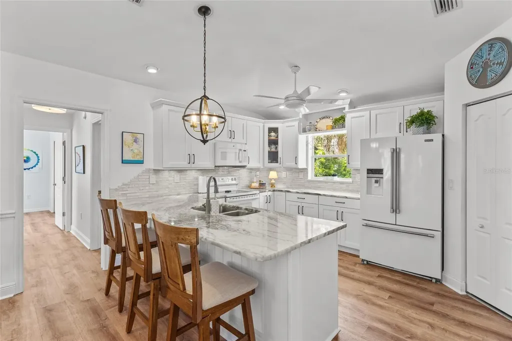 64 Bunker Court Rotonda West FL 33947