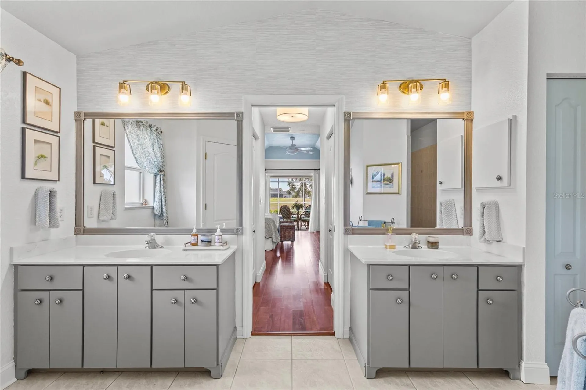 64 Bunker Court Rotonda West FL 33947