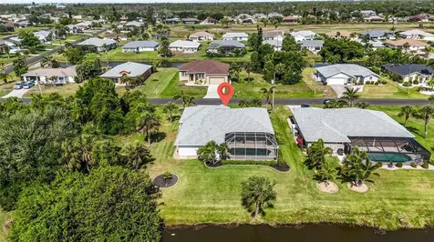 64 Bunker Court Rotonda West FL 33947