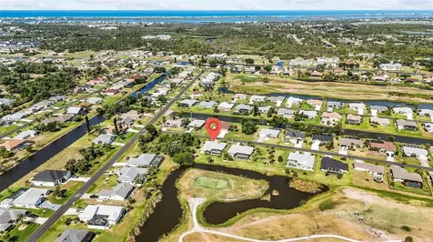 64 Bunker Court Rotonda West FL 33947