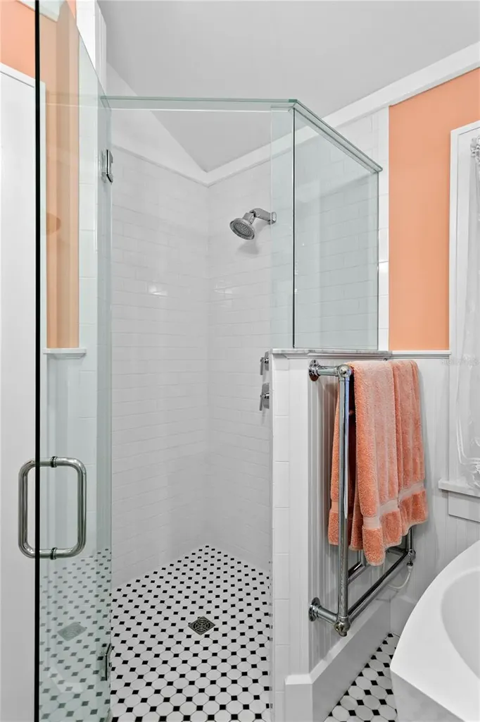 316 9th Avenue NE St Petersburg FL 33701