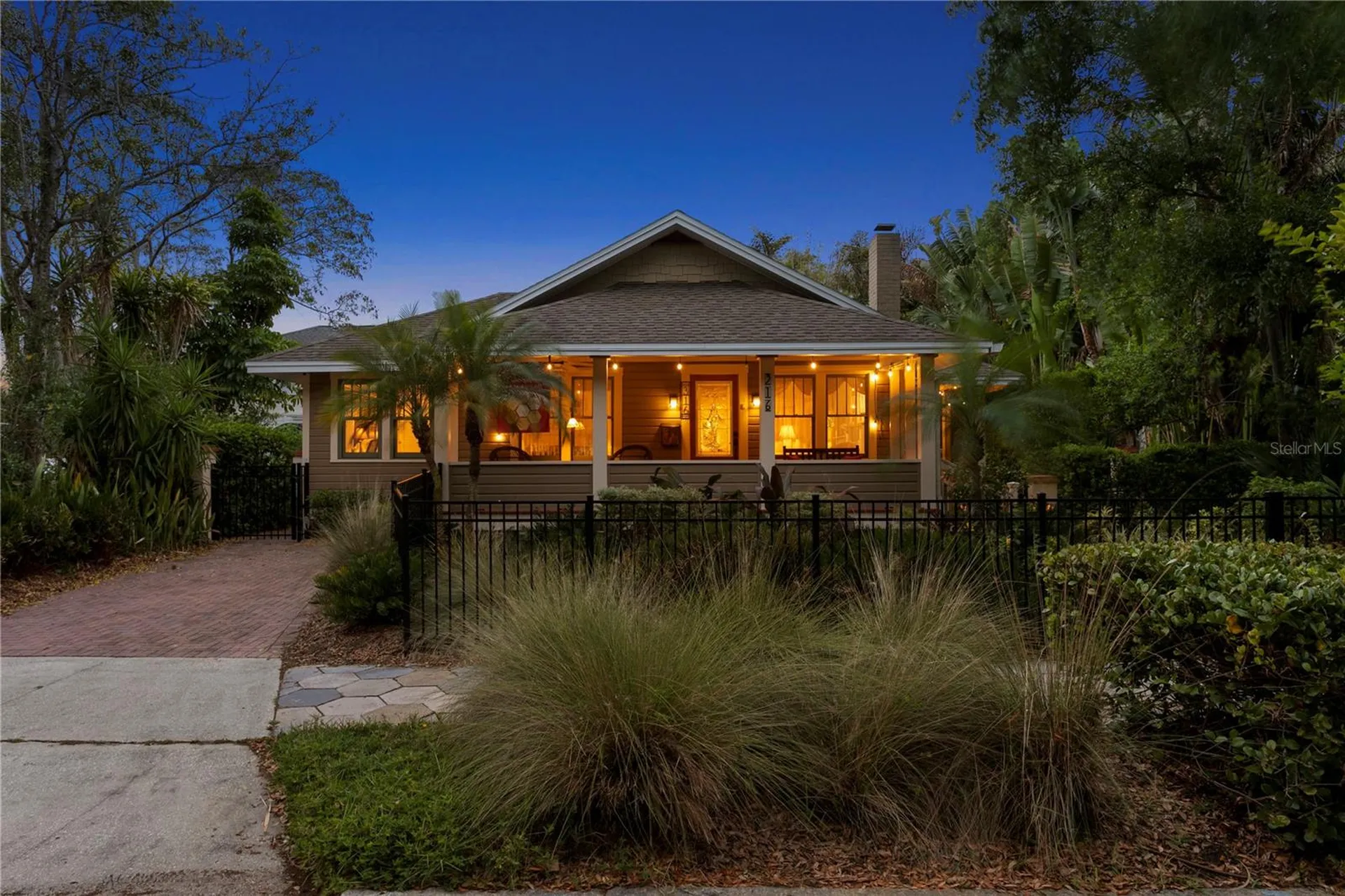 316 9th Avenue NE St Petersburg FL 33701