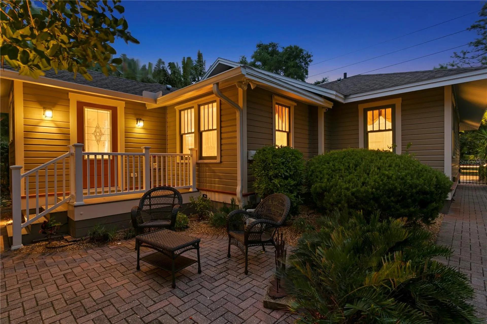 316 9th Avenue NE St Petersburg FL 33701