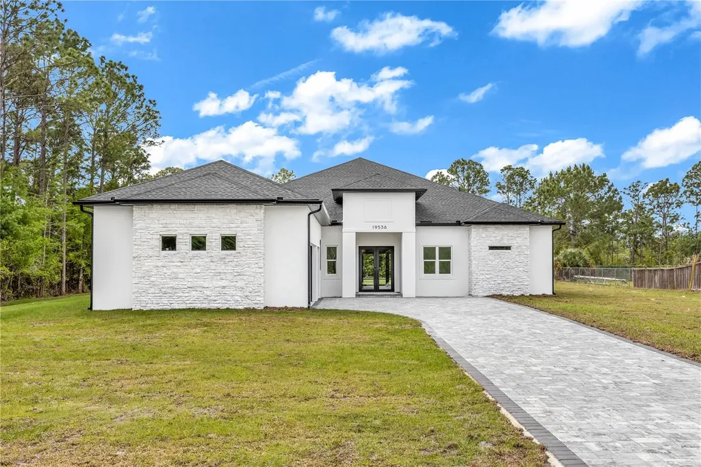 19536 Mardi Gras Street Orlando FL 32833