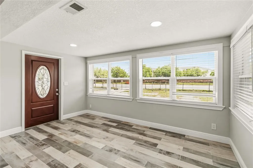4116 S Goldenrod Road Orlando FL 32822