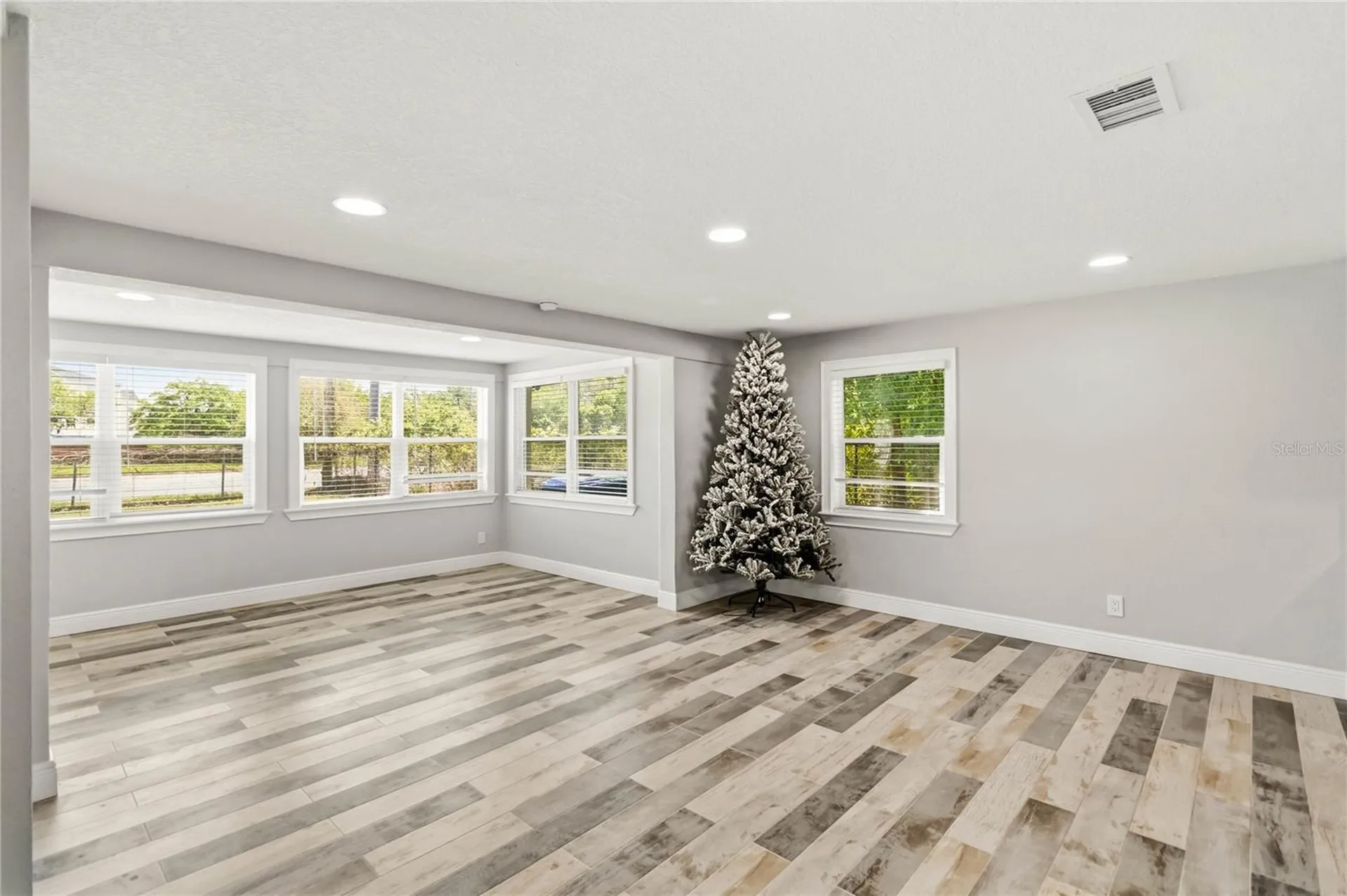4116 S Goldenrod Road Orlando FL 32822