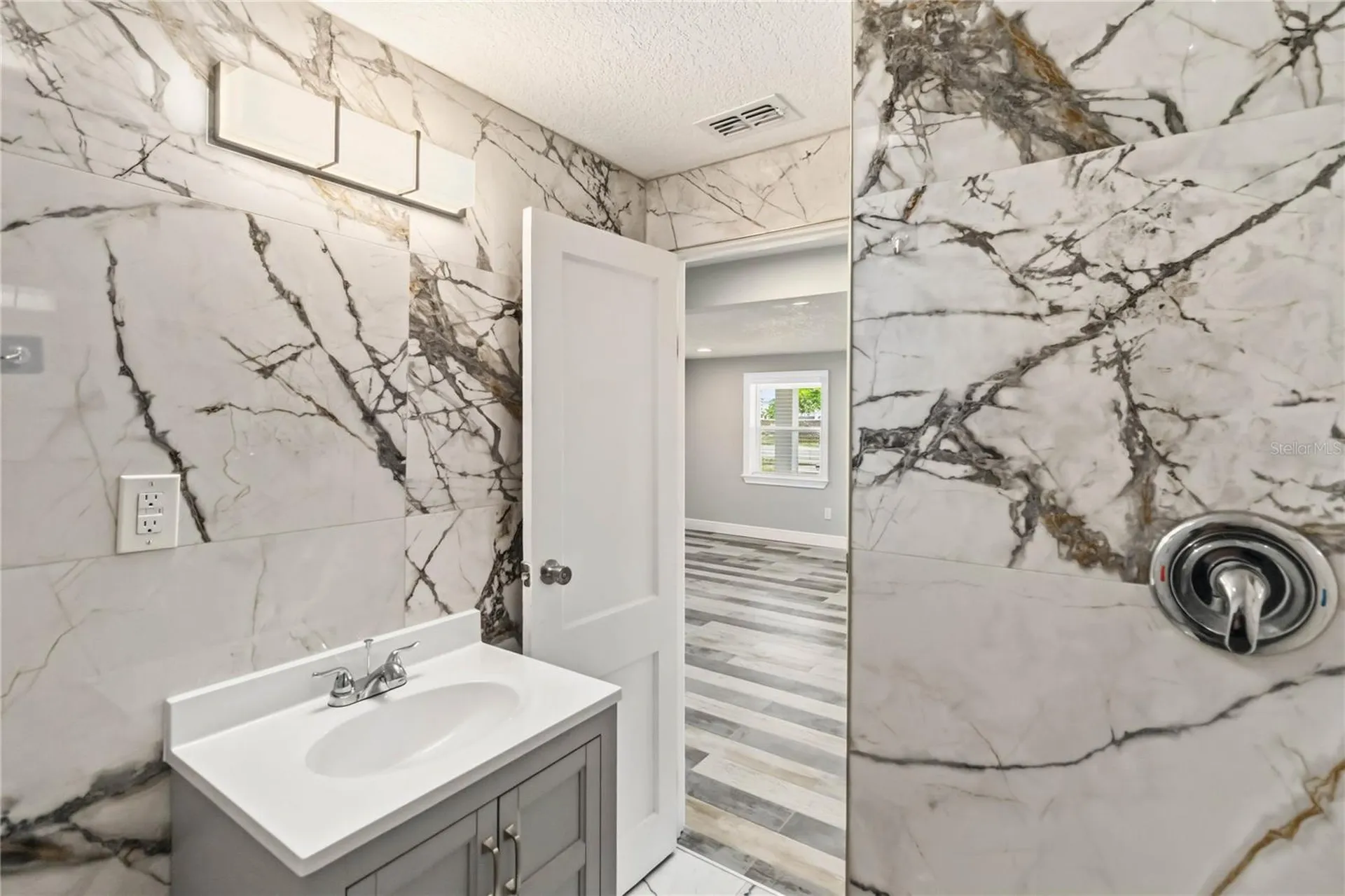 4116 S Goldenrod Road Orlando FL 32822
