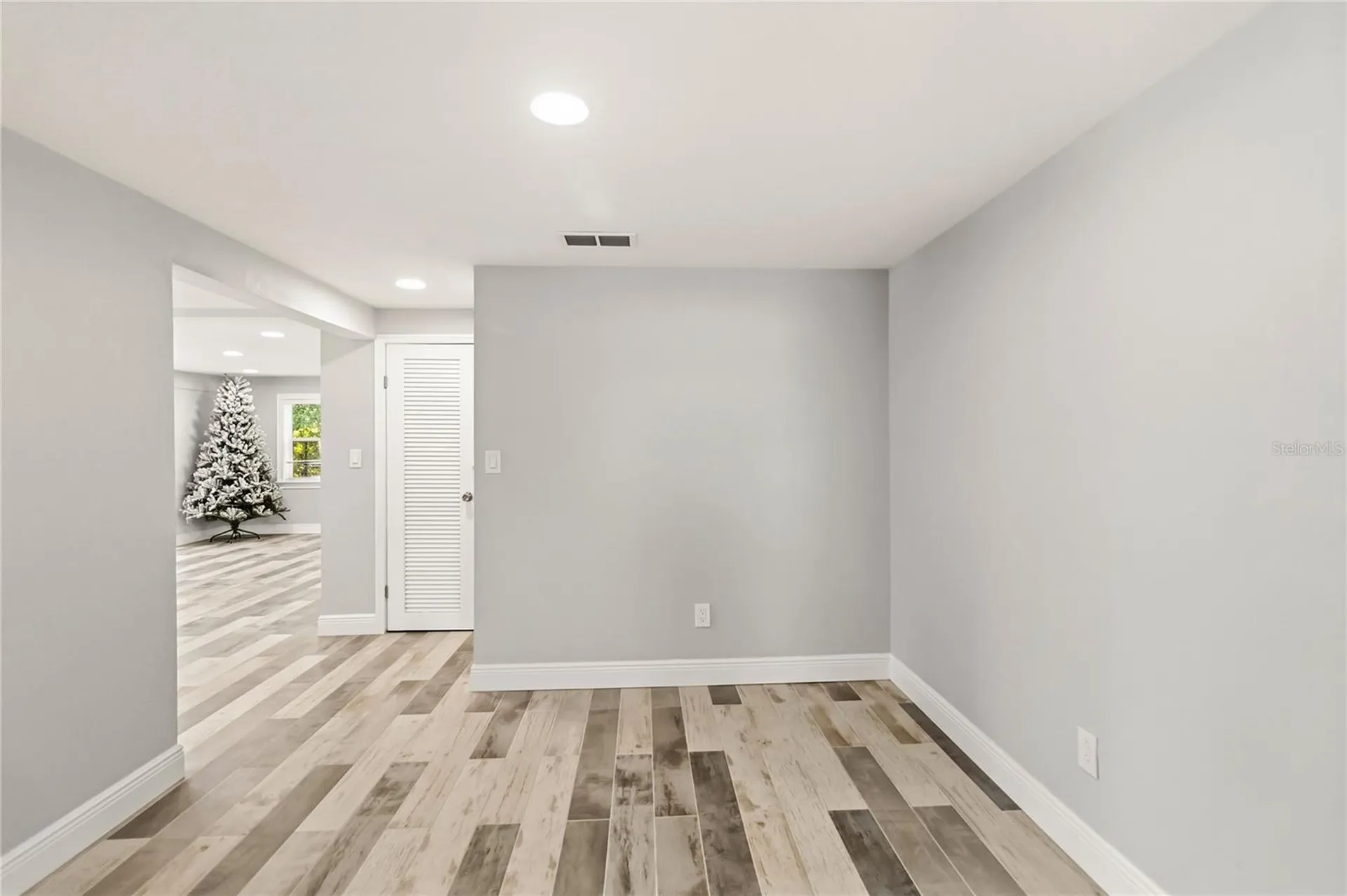 4116 S Goldenrod Road Orlando FL 32822