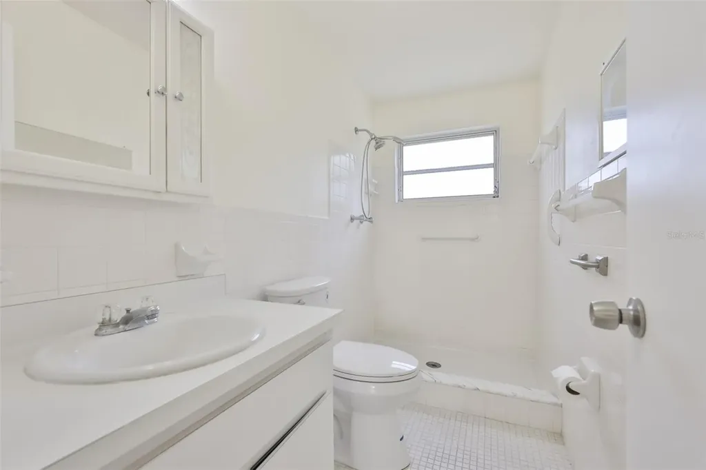 2358 Ecuadorian Way Clearwater FL 33763
