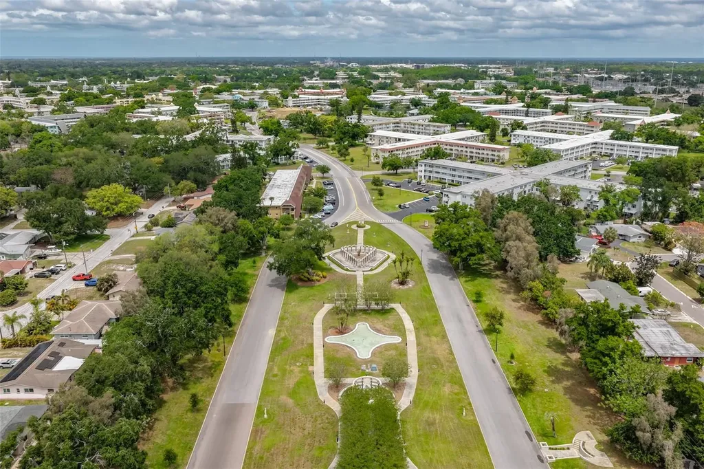 2358 Ecuadorian Way Clearwater FL 33763