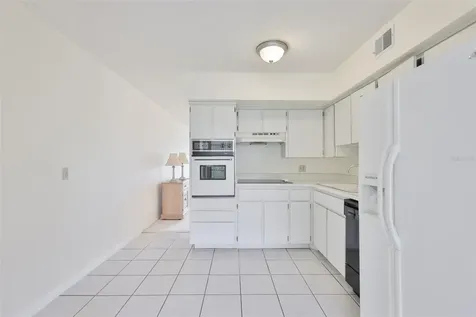 2358 Ecuadorian Way Clearwater FL 33763
