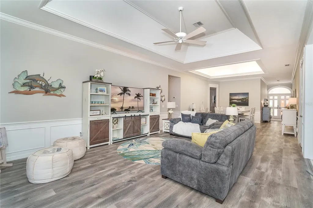 57 Cayman Isles Boulevard Englewood FL 34223