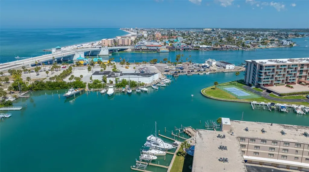 12424 Capri Circle N Treasure Island FL 33706