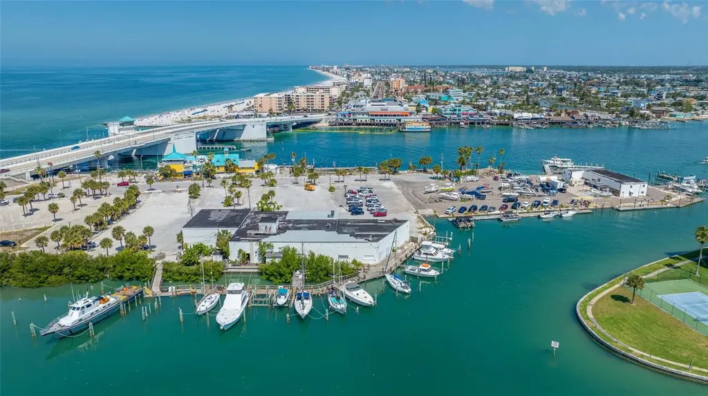 12424 Capri Circle N Treasure Island FL 33706